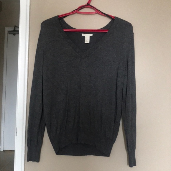H&M Sweater - Picture 1 of 3